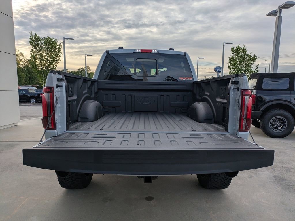 New 2026 Ford F150 Lariat w/ Equipment Group 502A High image 12