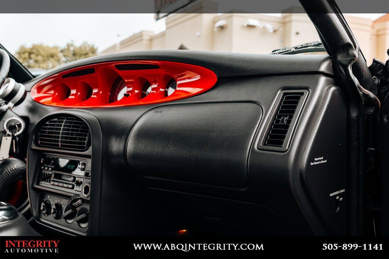 Used 2000 Plymouth Prowler RWD image 30