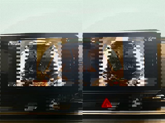 Used 2025 Kia Carnival EX image 22