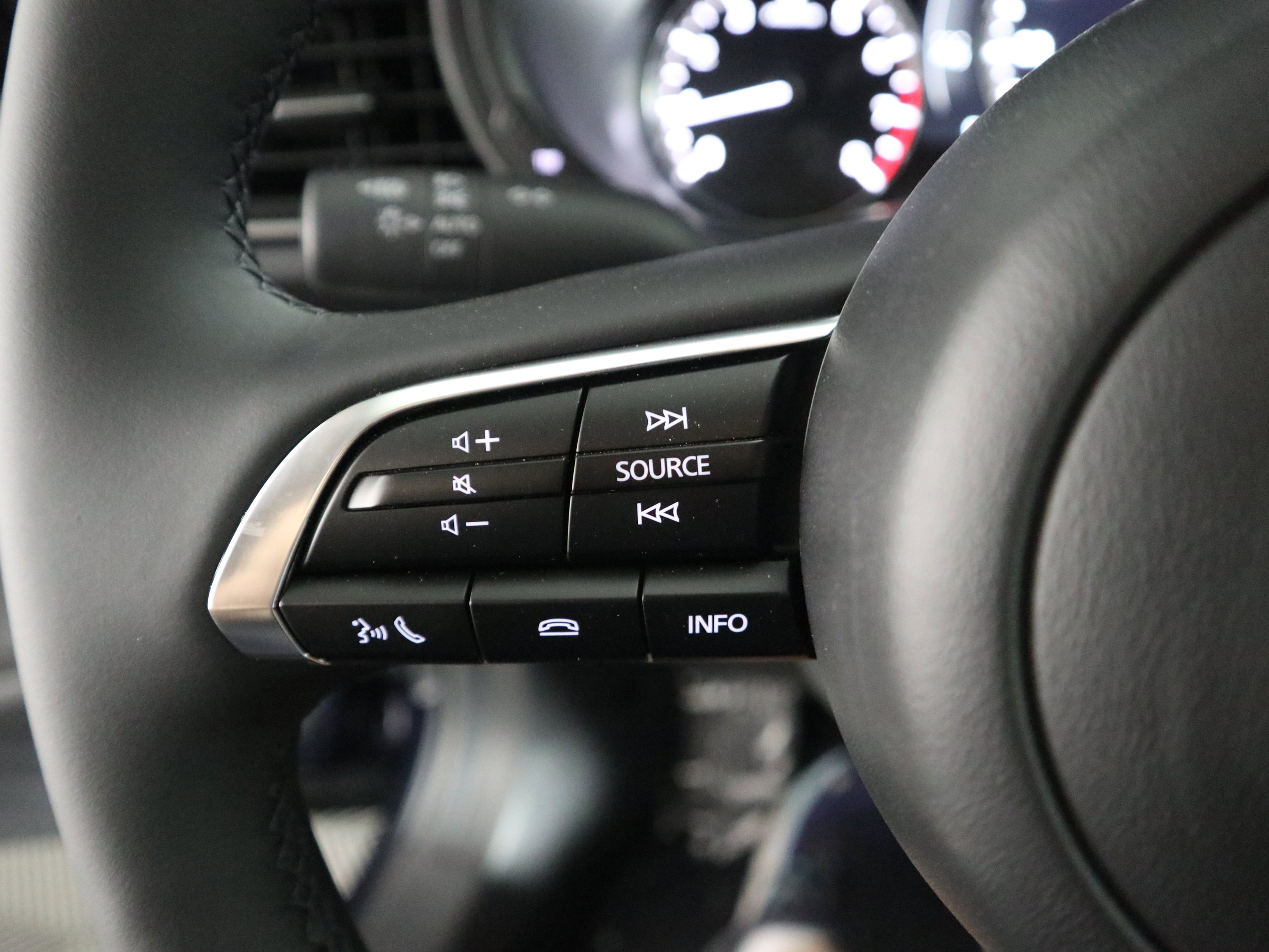 New 2026 MAZDA CX-30 AWD 2.5 S w/ Premium Package image 25
