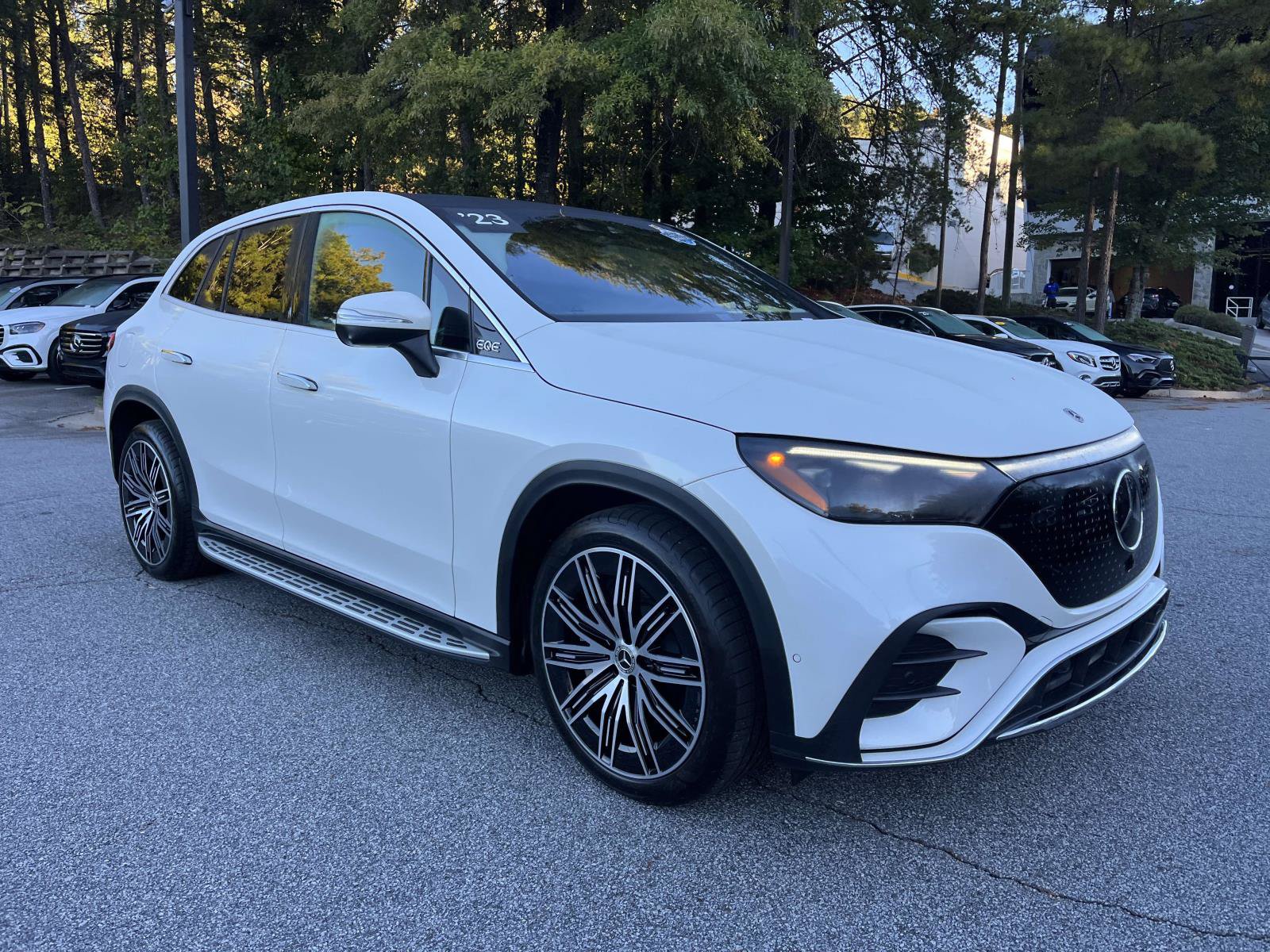 Certified 2023 Mercedes-Benz EQE 500 4MATIC SUV w/ Pinnacle Trim Package image 5