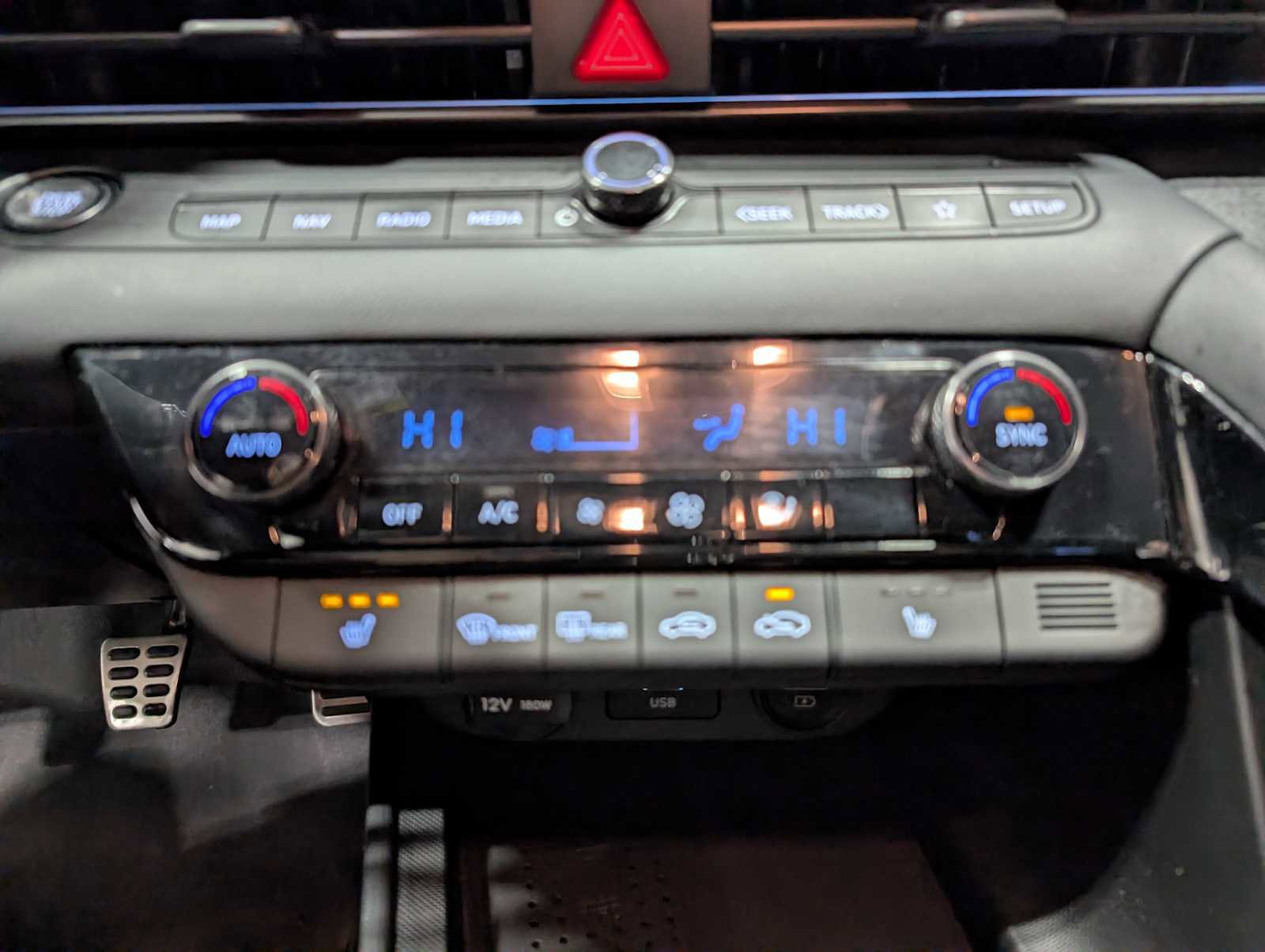 Used 2023 Hyundai Elantra N image 29