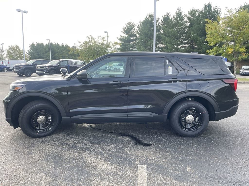 New 2025 Ford Explorer 4WD Police Interceptor image 6