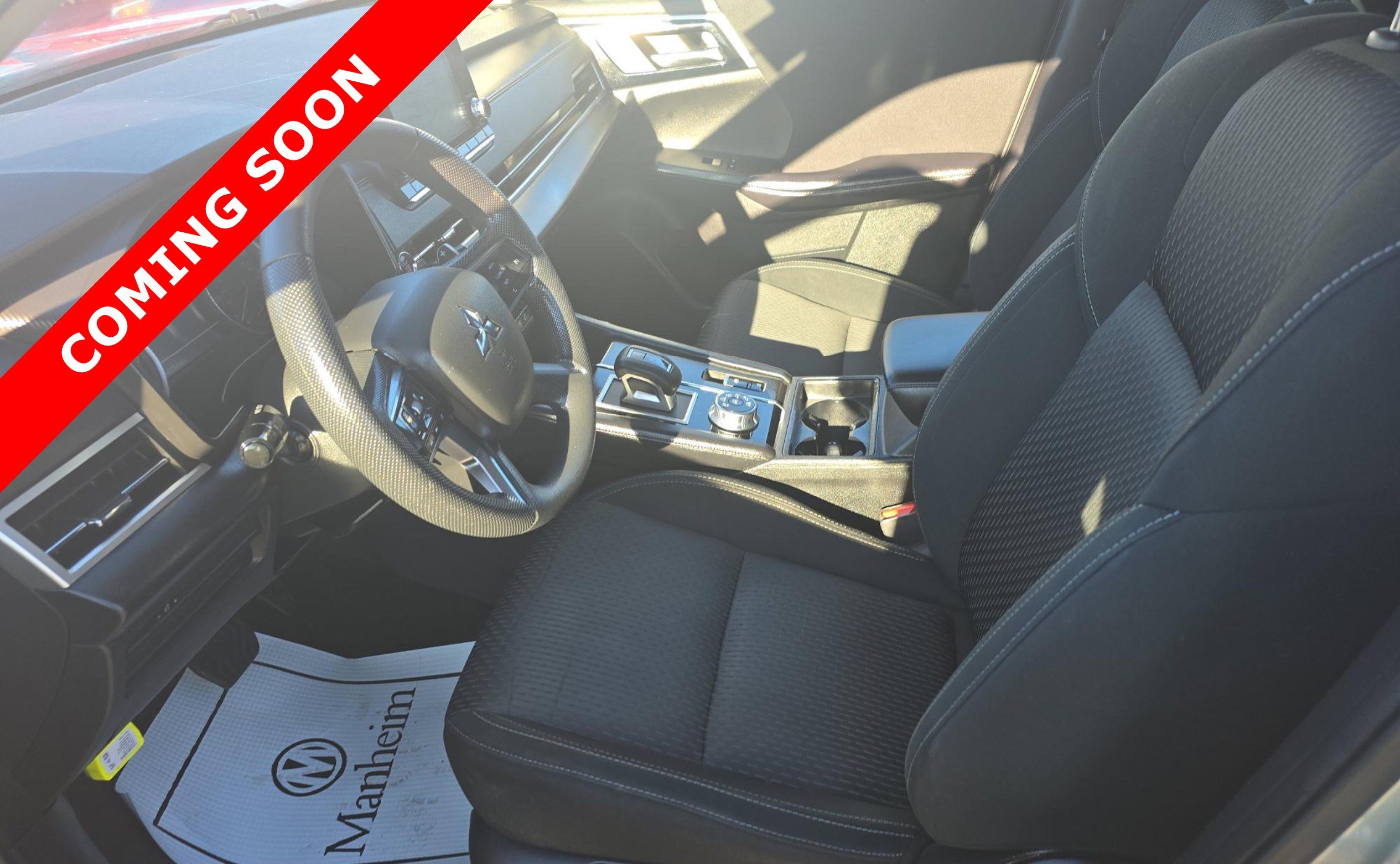 Used 2022 Mitsubishi Outlander ES image 6