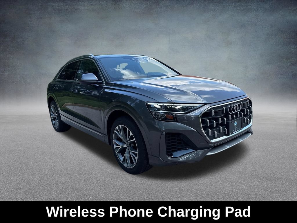 Used 2025 Audi Q8 Premium w/ Convenience Package AWD/4WD image 9