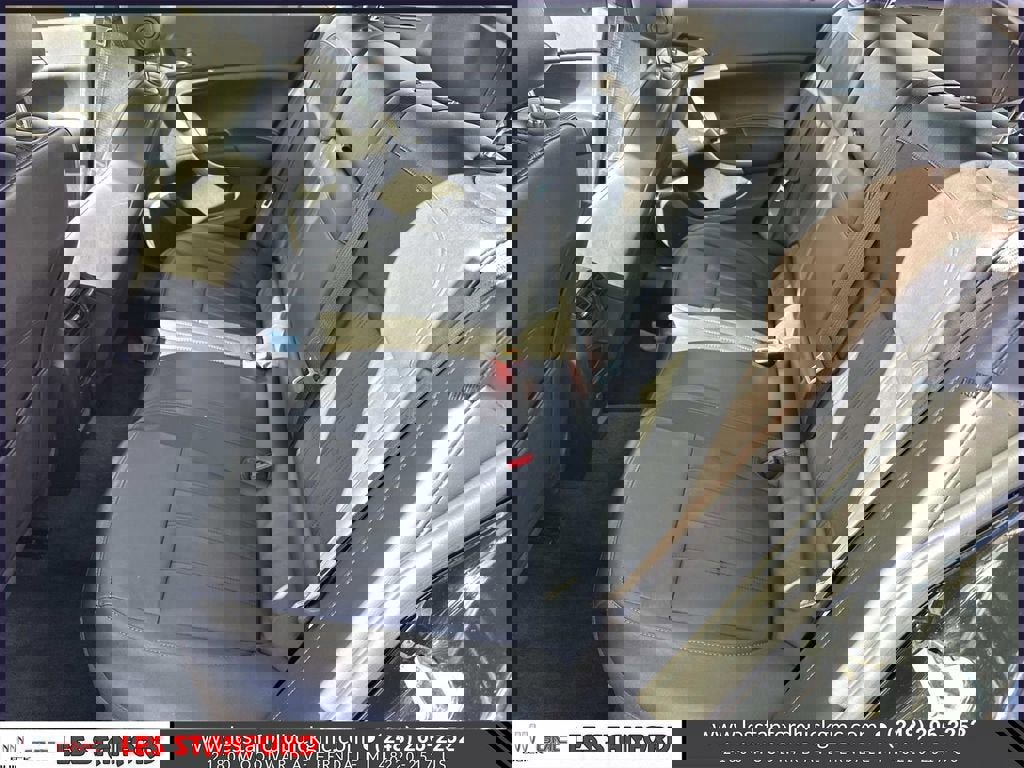 Used 2015 Buick Regal Premium w/ Experience Buick Package image 13