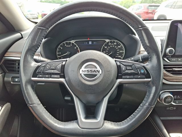 Used 2022 Nissan Altima 2.5 SL FWD image 21