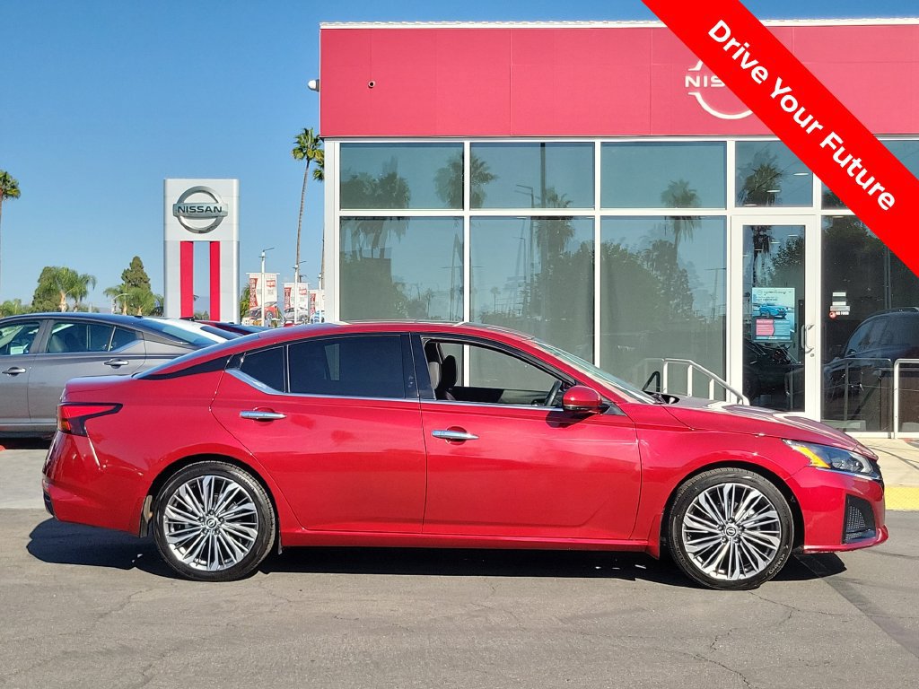 Certified 2024 Nissan Altima 2.5 SL FWD image 33