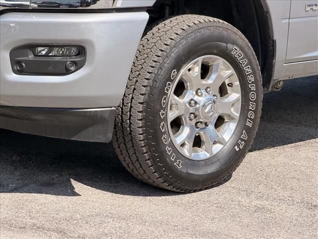 Used 2024 RAM 2500 Laramie w/ Safety Group AWD/4WD image 31