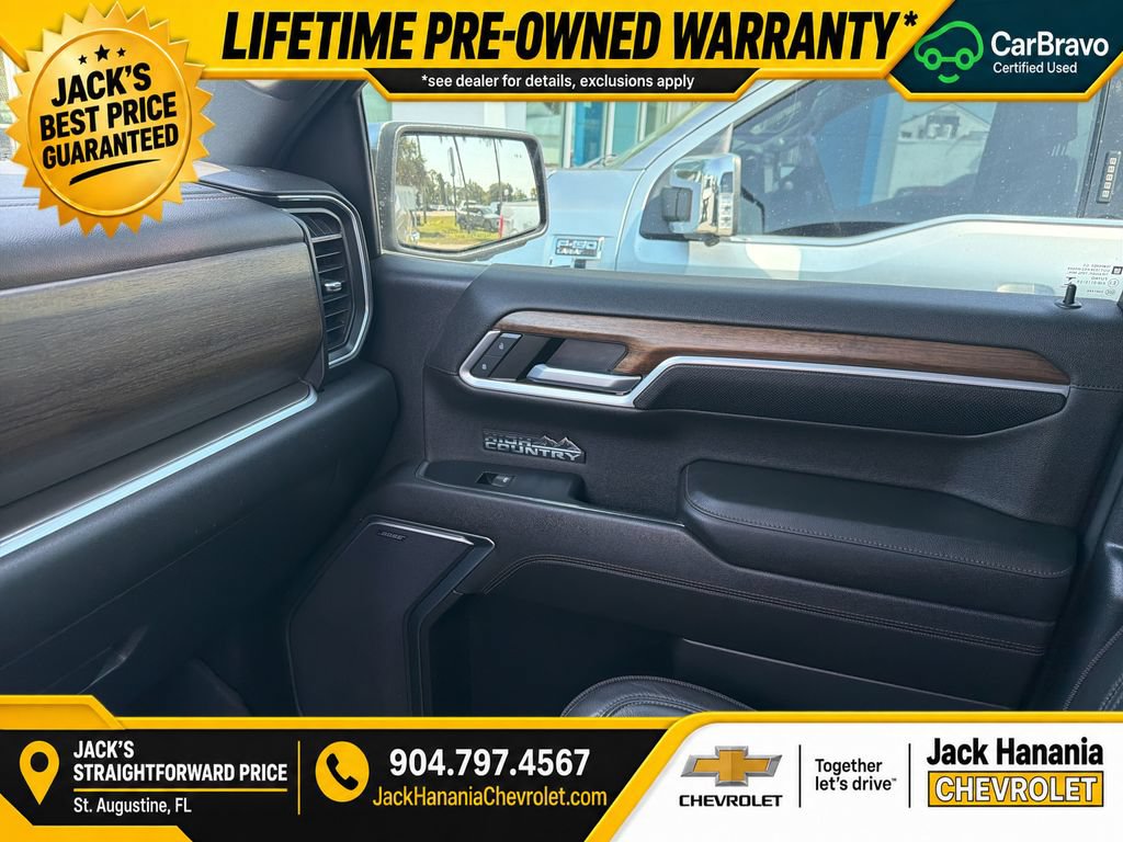 Used 2022 Chevrolet Silverado 1500 High Country w/ Technology Package AWD/4WD image 10