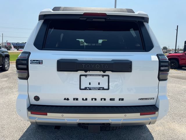 Used 2025 Toyota 4Runner Trailhunter AWD/4WD image 5