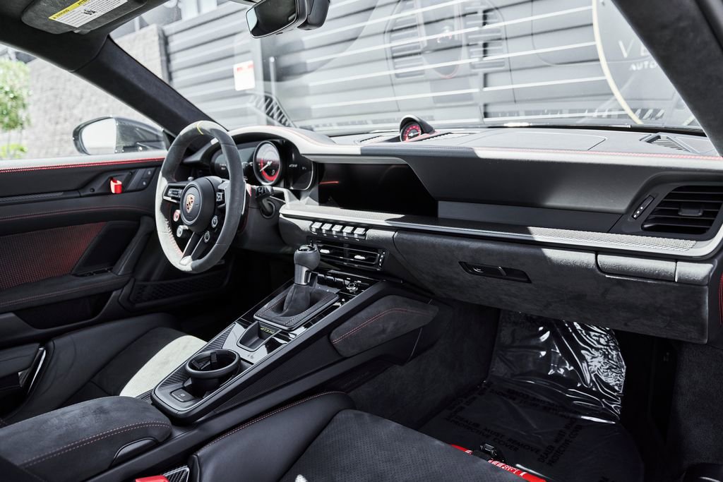 Used 2024 Porsche 911 GT3 RS RWD image 42