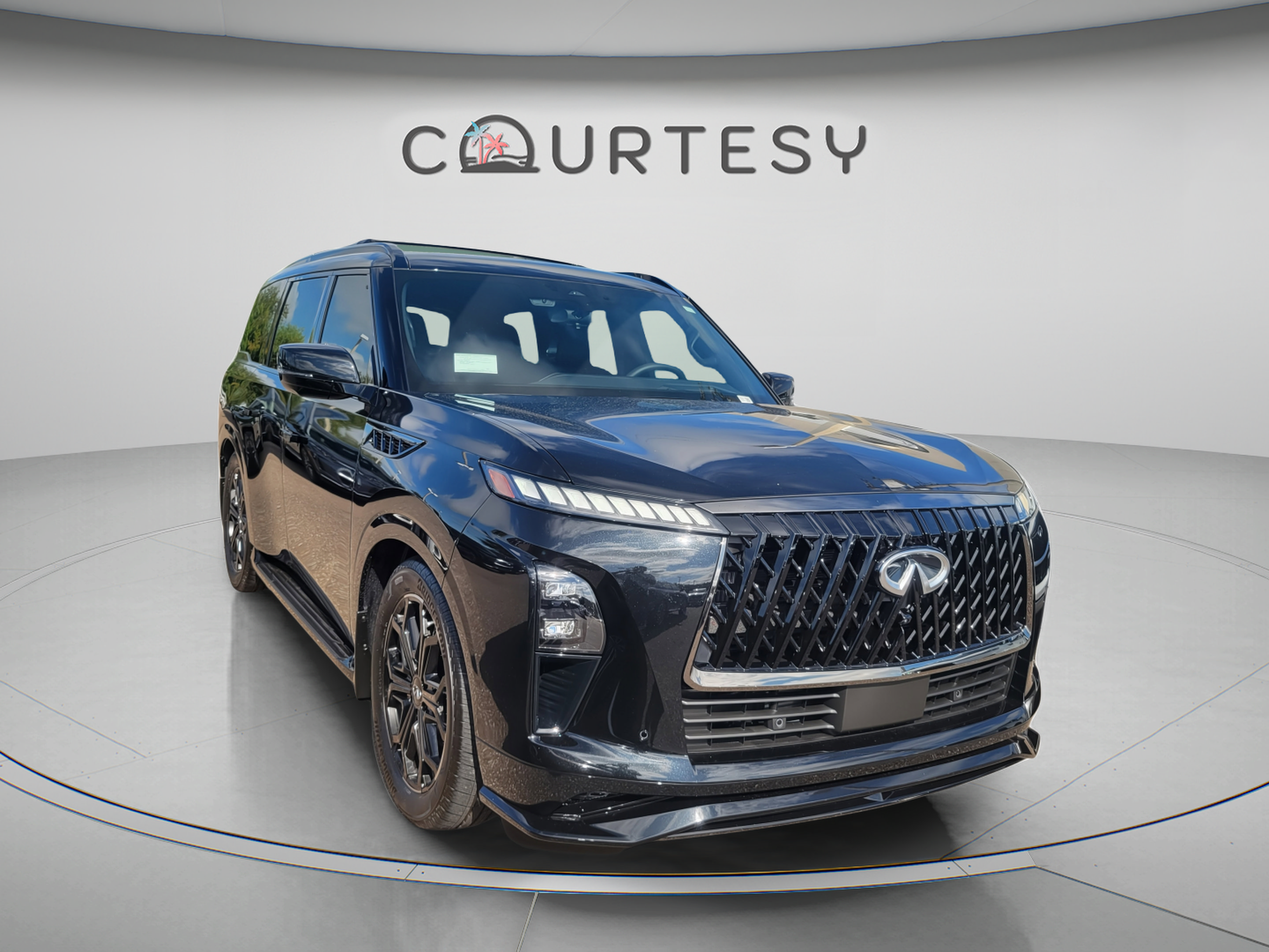 Certified 2026 INFINITI QX80 4WD w/ Sport Exterior Package image 4
