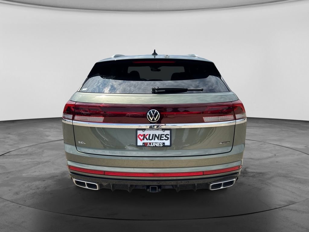 Used 2026 Volkswagen Atlas Cross Sport SEL Premium R-Line AWD/4WD image 9