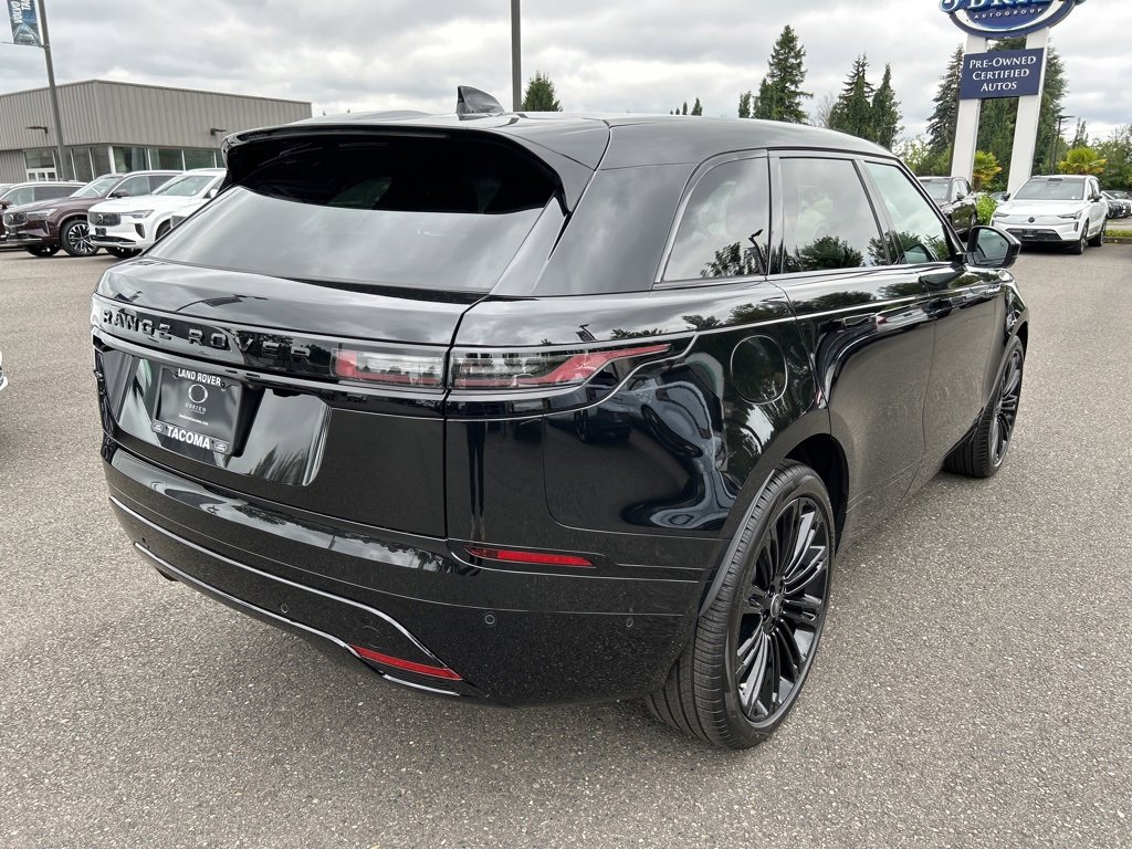 New 2026 Land Rover Range Rover Velar Dynamic SE image 7