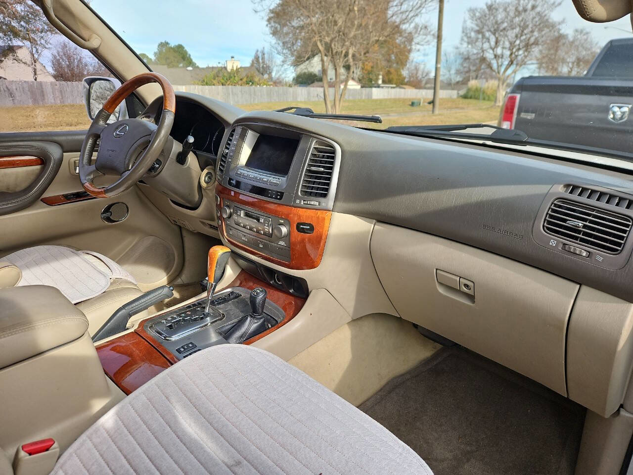 Used 2003 Lexus LX 470 4WD image 16