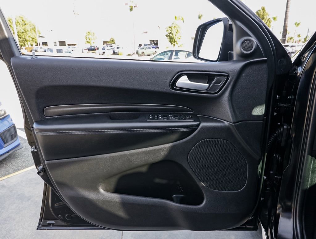 Used 2022 Dodge Durango SXT w/ Anodized Platinum Package image 14