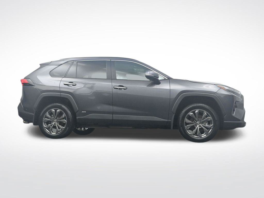 Used 2024 Toyota RAV4 Limited w/ Advanced Technology Package AWD/4WD image 33