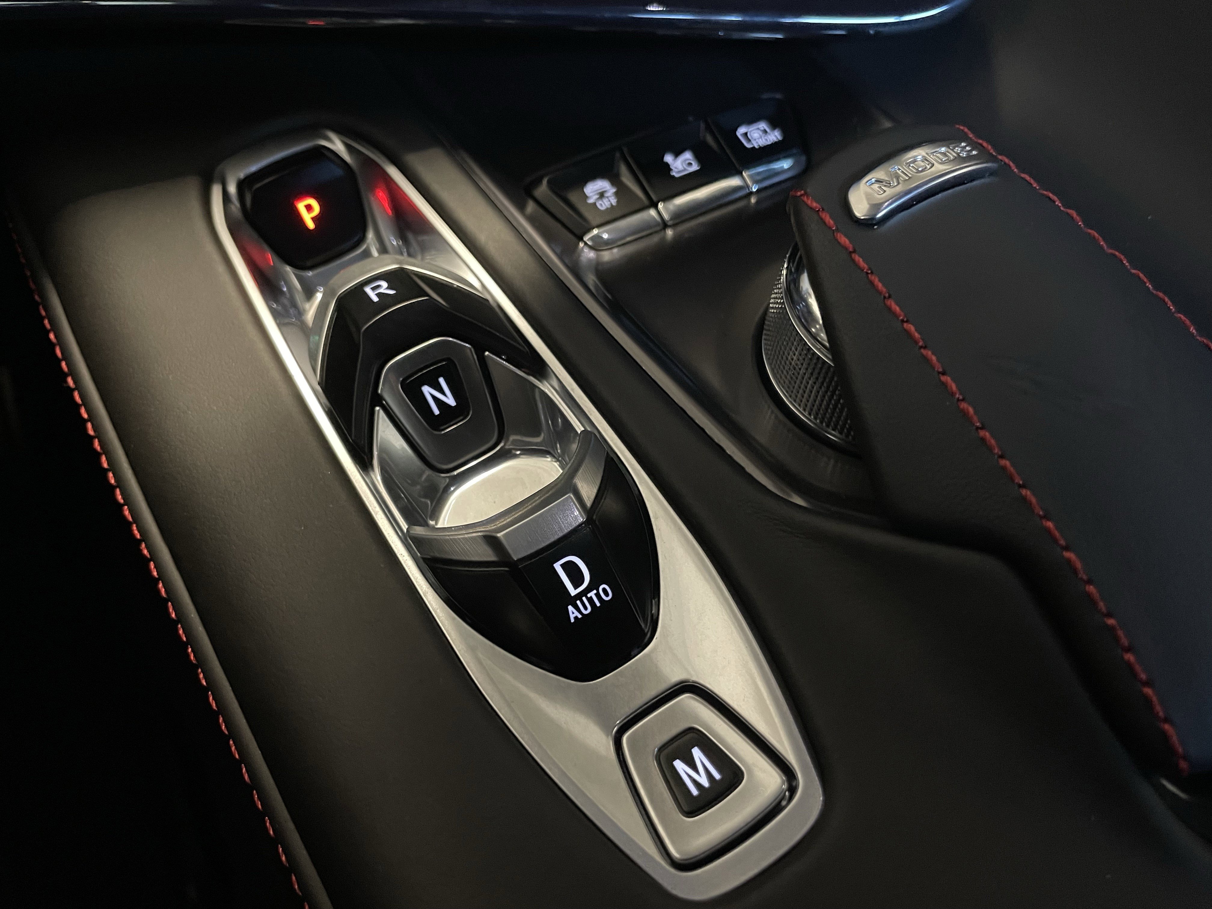 Used 2024 Chevrolet Corvette Stingray Premium Conv w/ Stealth Interior Trim Package image 19