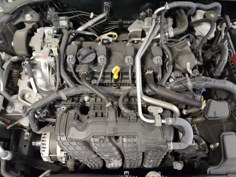 Used 2025 Nissan Altima 2.5 SV FWD image 30