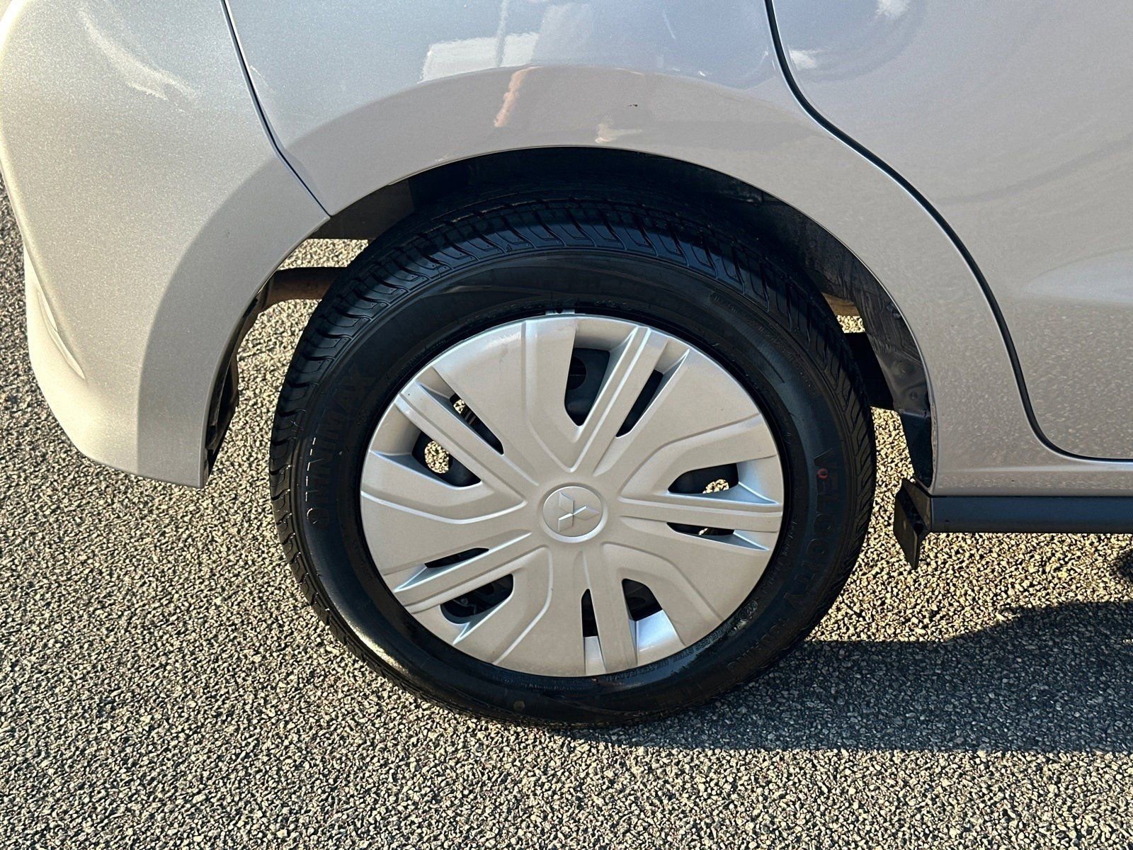 Used 2022 Mitsubishi Mirage ES image 17