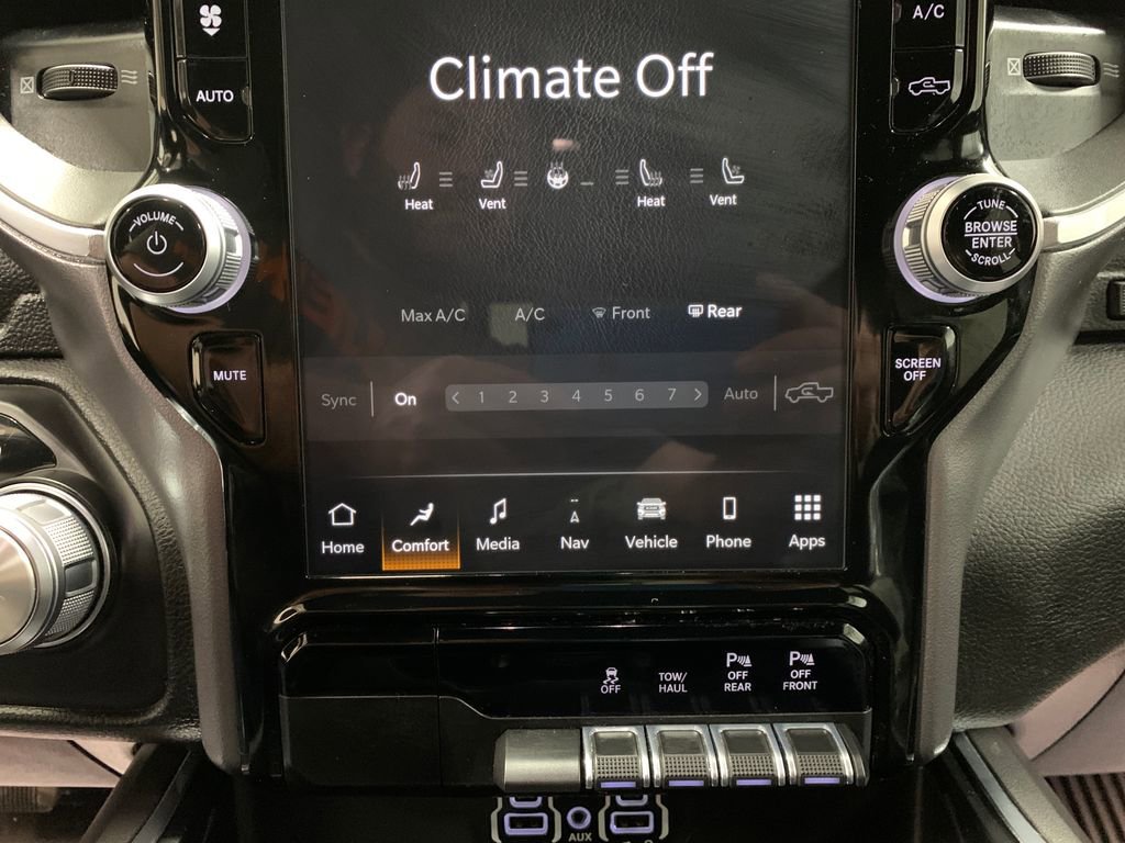 Used 2023 RAM 1500 Laramie image 25