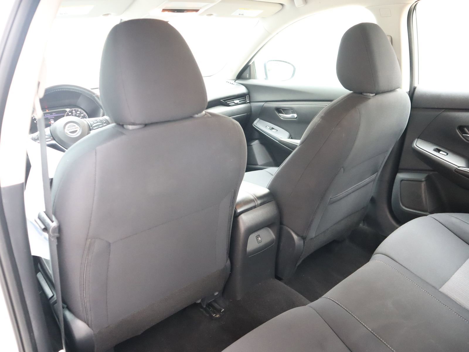 Used 2023 Nissan Sentra SV FWD image 43