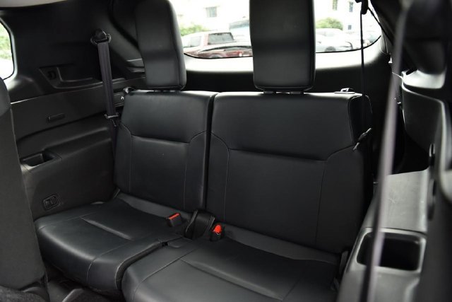 Used 2025 Mitsubishi Outlander AWD image 27
