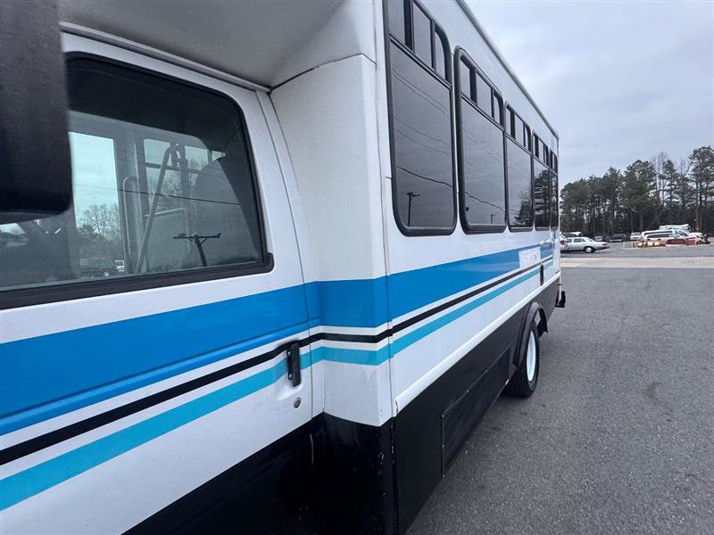 Used 2014 Ford E-450 and Econoline 450 Super Duty w/ Shuttle Bus Prep Package RWD image 12