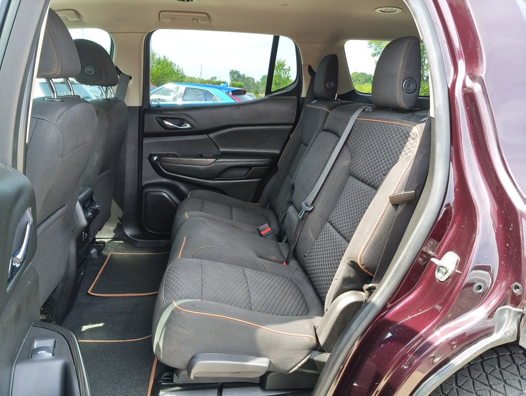 Used 2018 GMC Acadia SLE w/ Driver Alert Package I AWD/4WD image 13