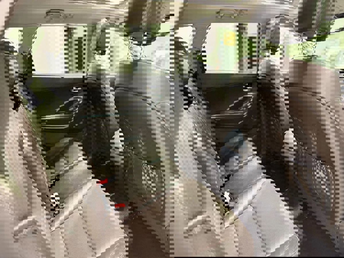 Used 2017 Hyundai Santa Fe SE w/ SE Ultimate Tech Package 03 image 39