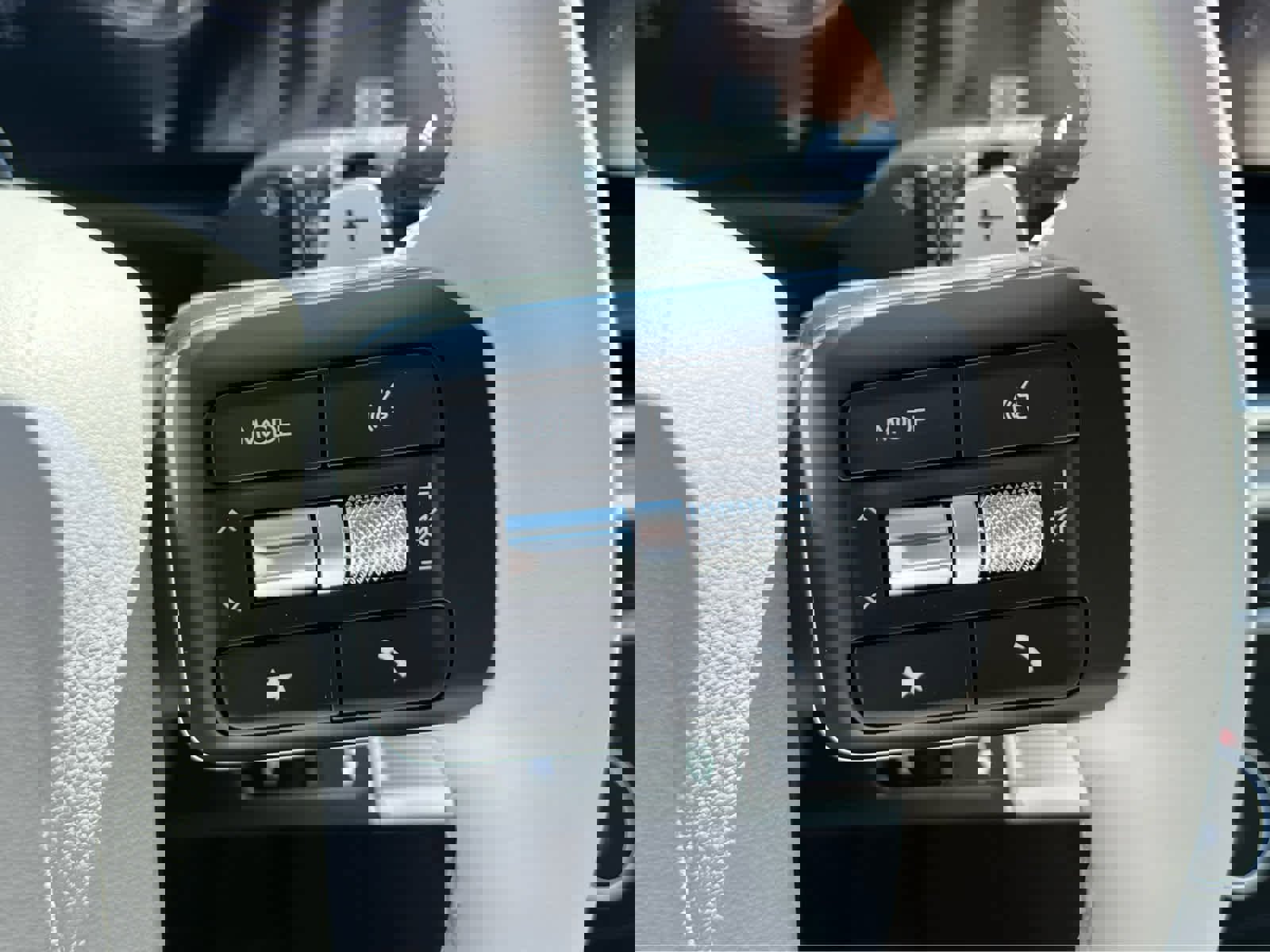 New 2026 Hyundai Santa Fe SEL image 31