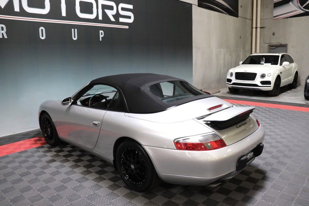 Used 2000 Porsche 911 Cabriolet image 58