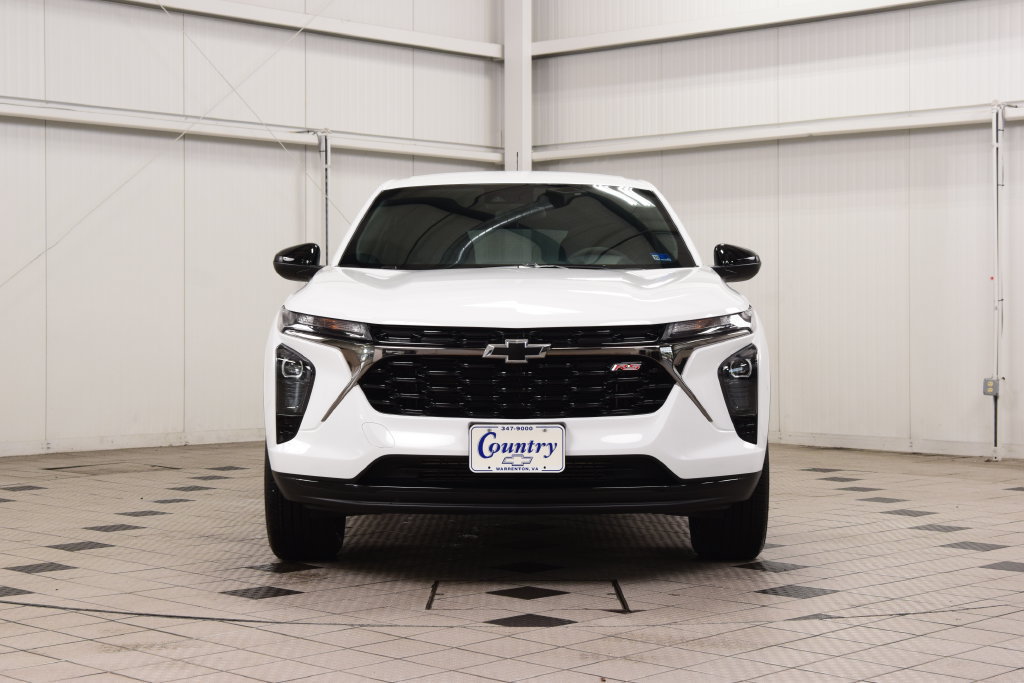 New 2026 Chevrolet Trax RS FWD image 2