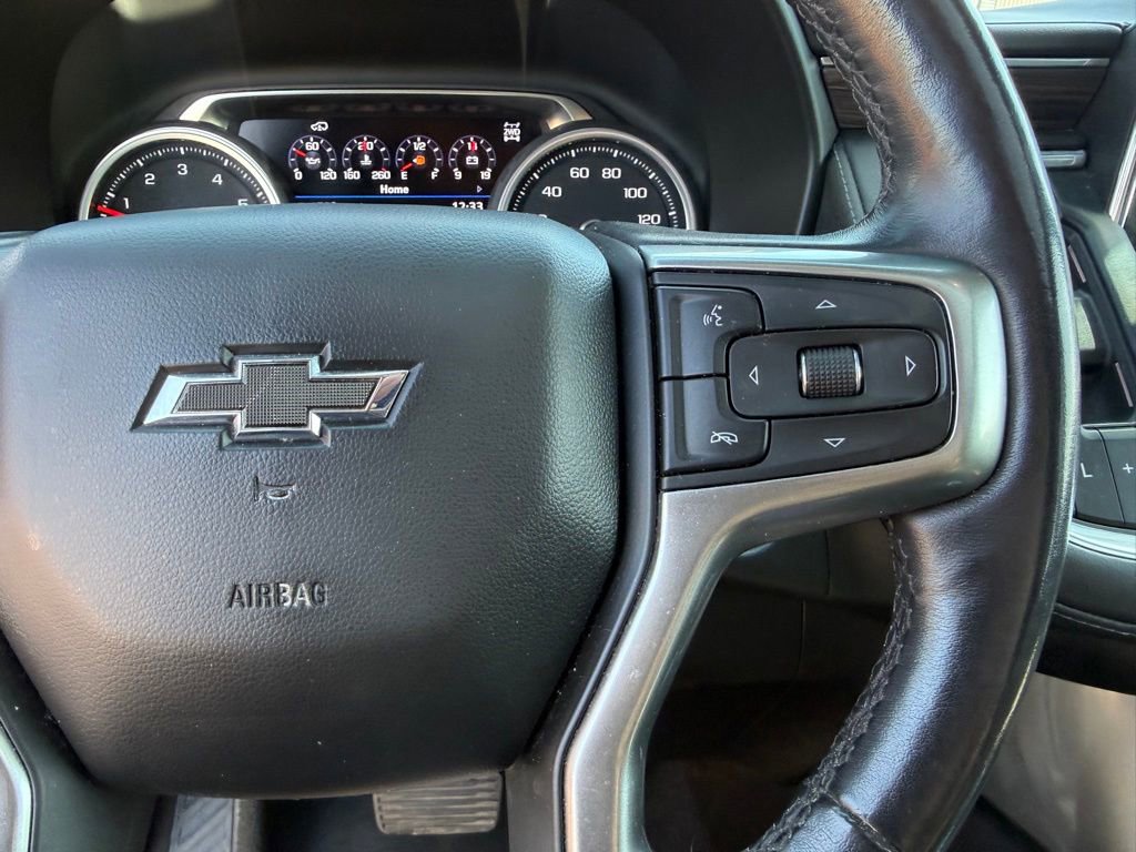 Used 2021 Chevrolet Tahoe Z71 w/ Z71 Off-Road Package AWD/4WD image 11