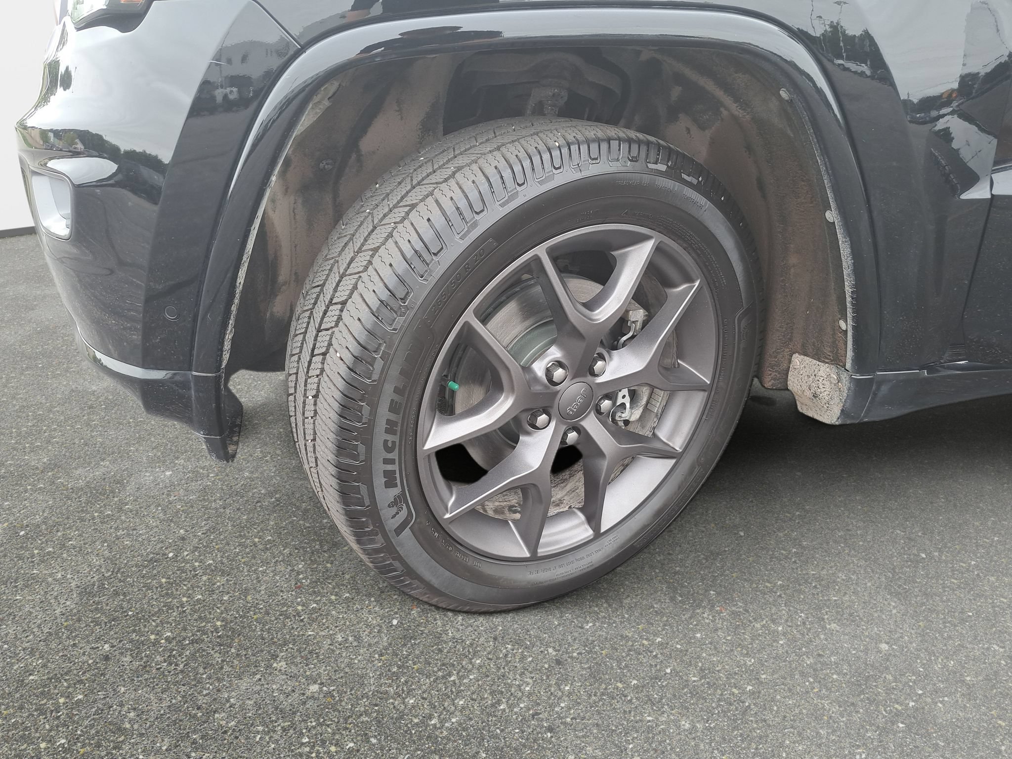 Certified 2021 Jeep Grand Cherokee Limited w/ Quick Order Package 28K 80th AWD/4WD image 32