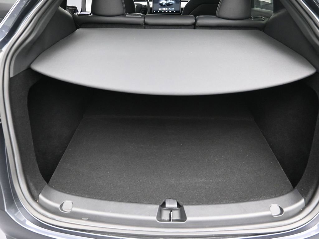 Used 2024 Tesla Model Y Long Range image 15