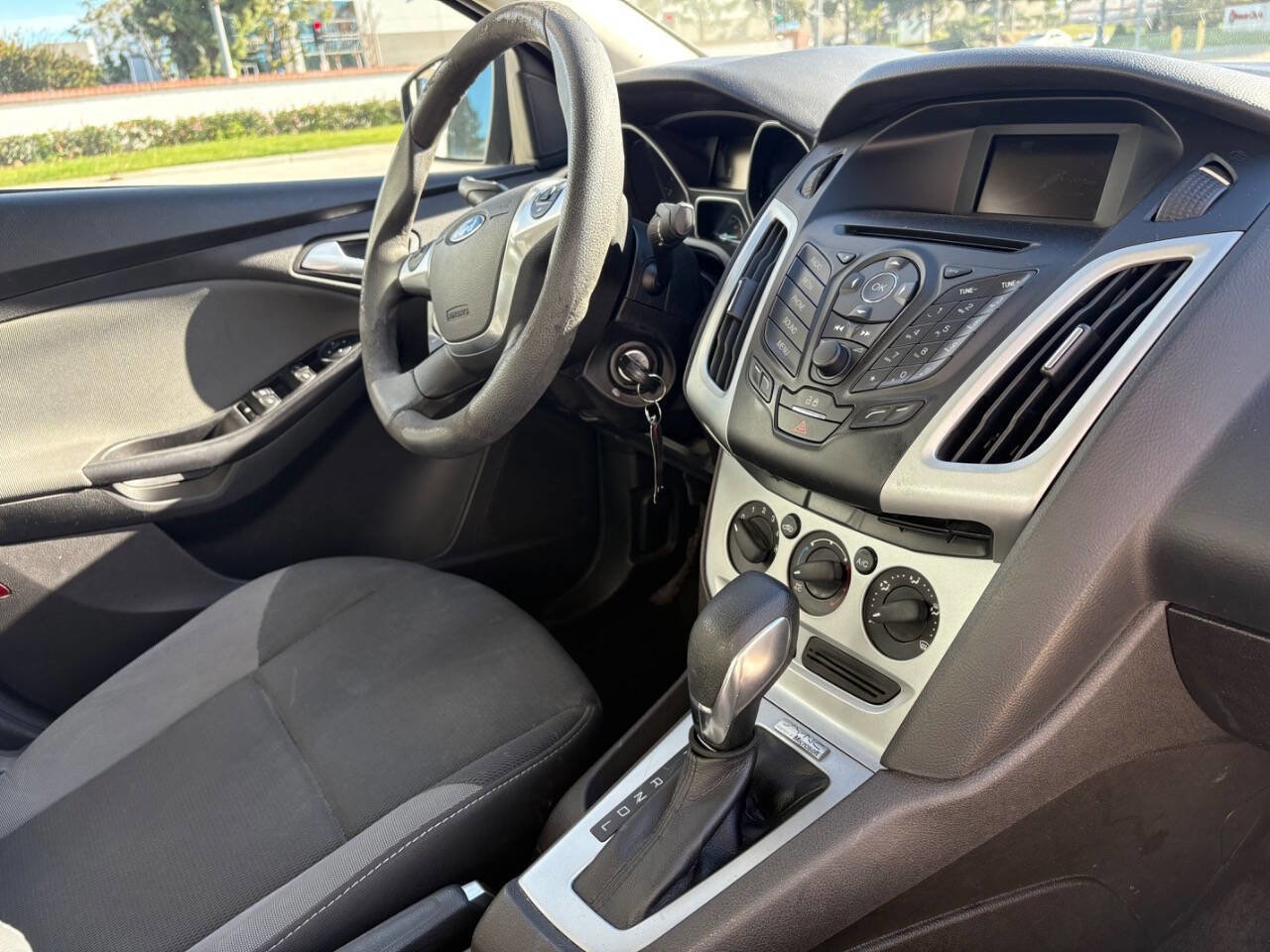 Used 2014 Ford Focus SE image 16