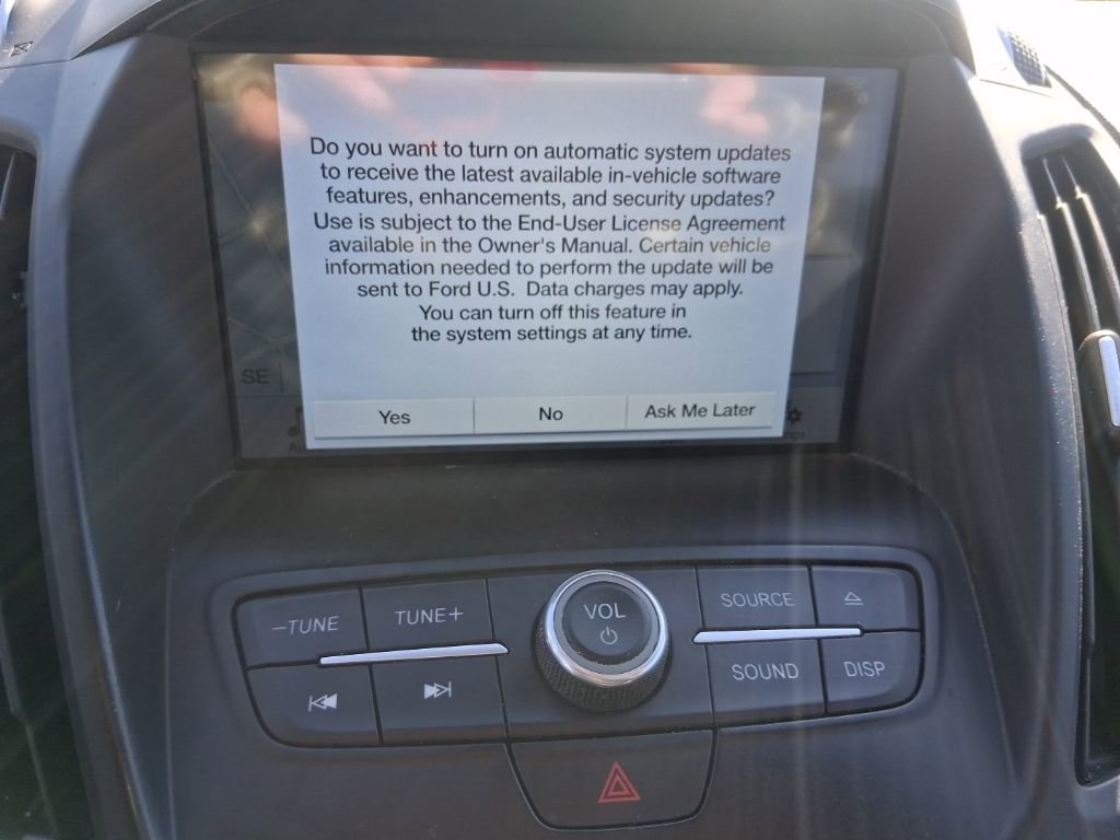 Used 2018 Ford Escape SEL image 12