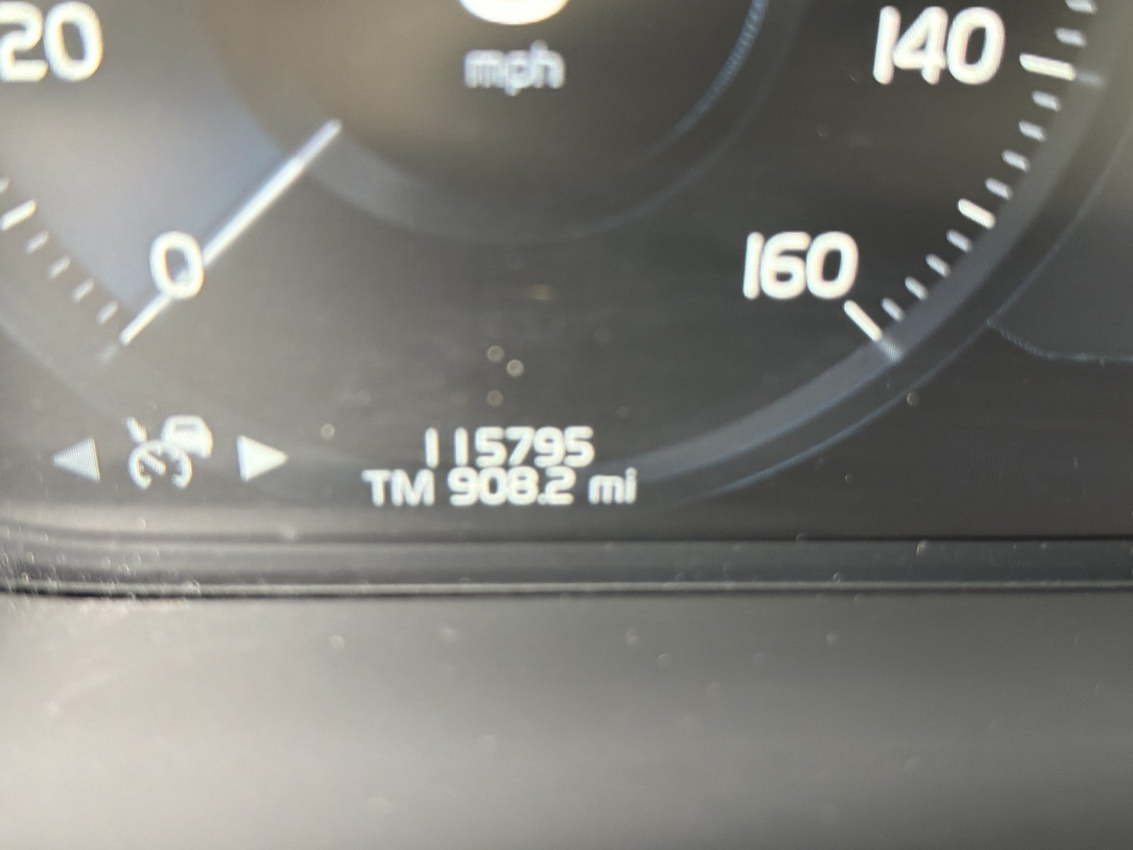 Used 2019 Volvo XC90 T6 Momentum w/ Protection Package AWD/4WD image 22