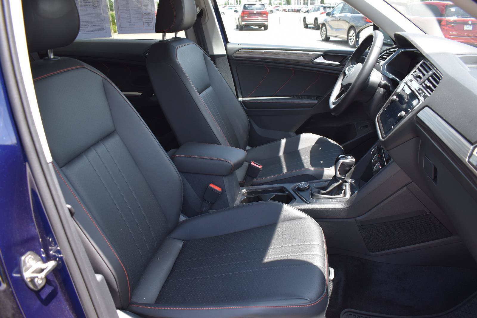 Used 2024 Volkswagen Tiguan Wolfsburg Edition AWD/4WD image 13