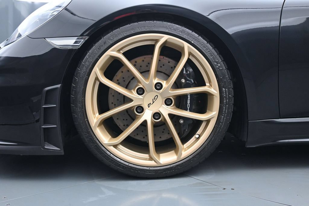 Used 2022 Porsche 718 Cayman GT4 RWD image 8