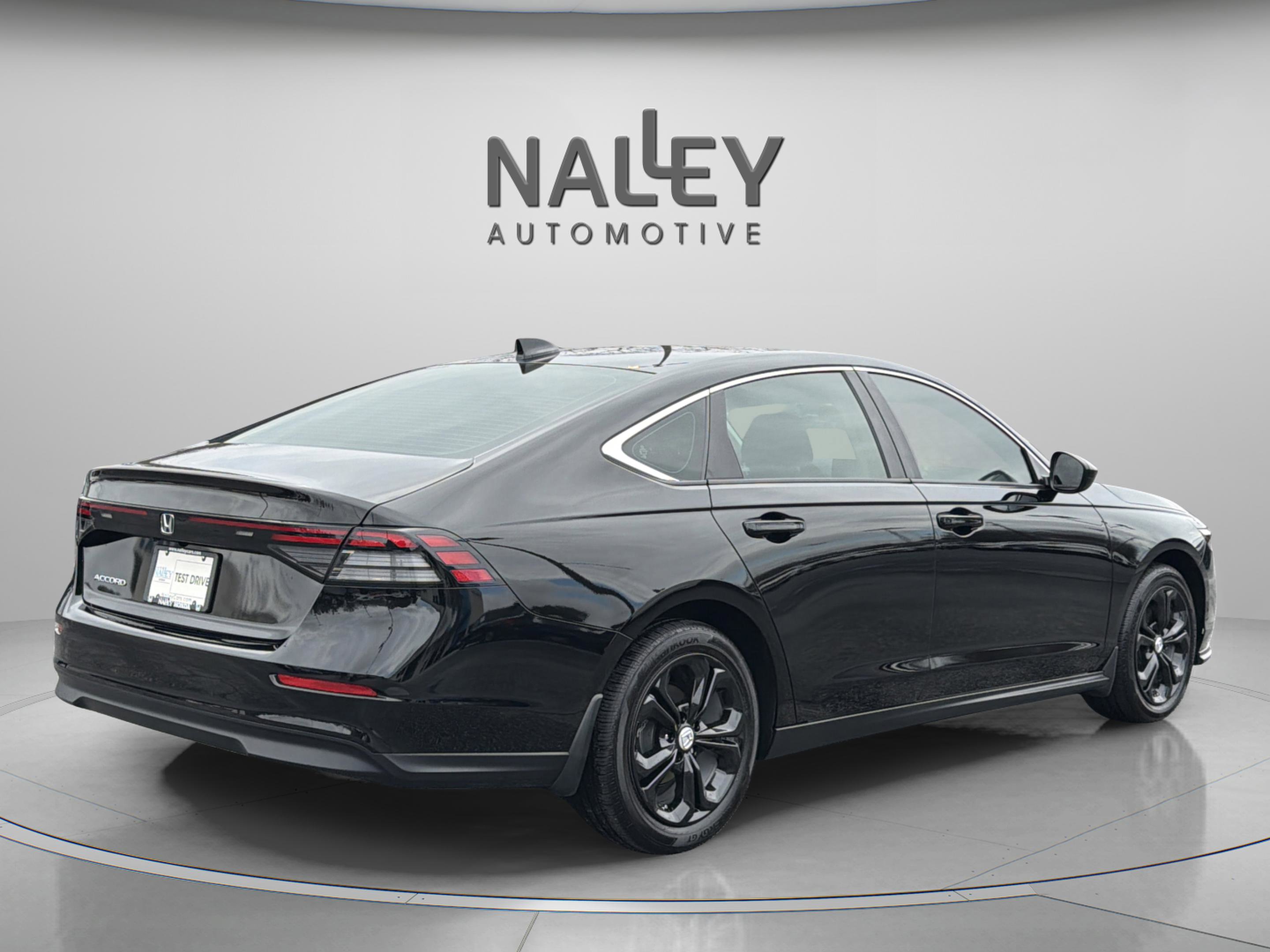 Used 2024 Honda Accord LX image 6