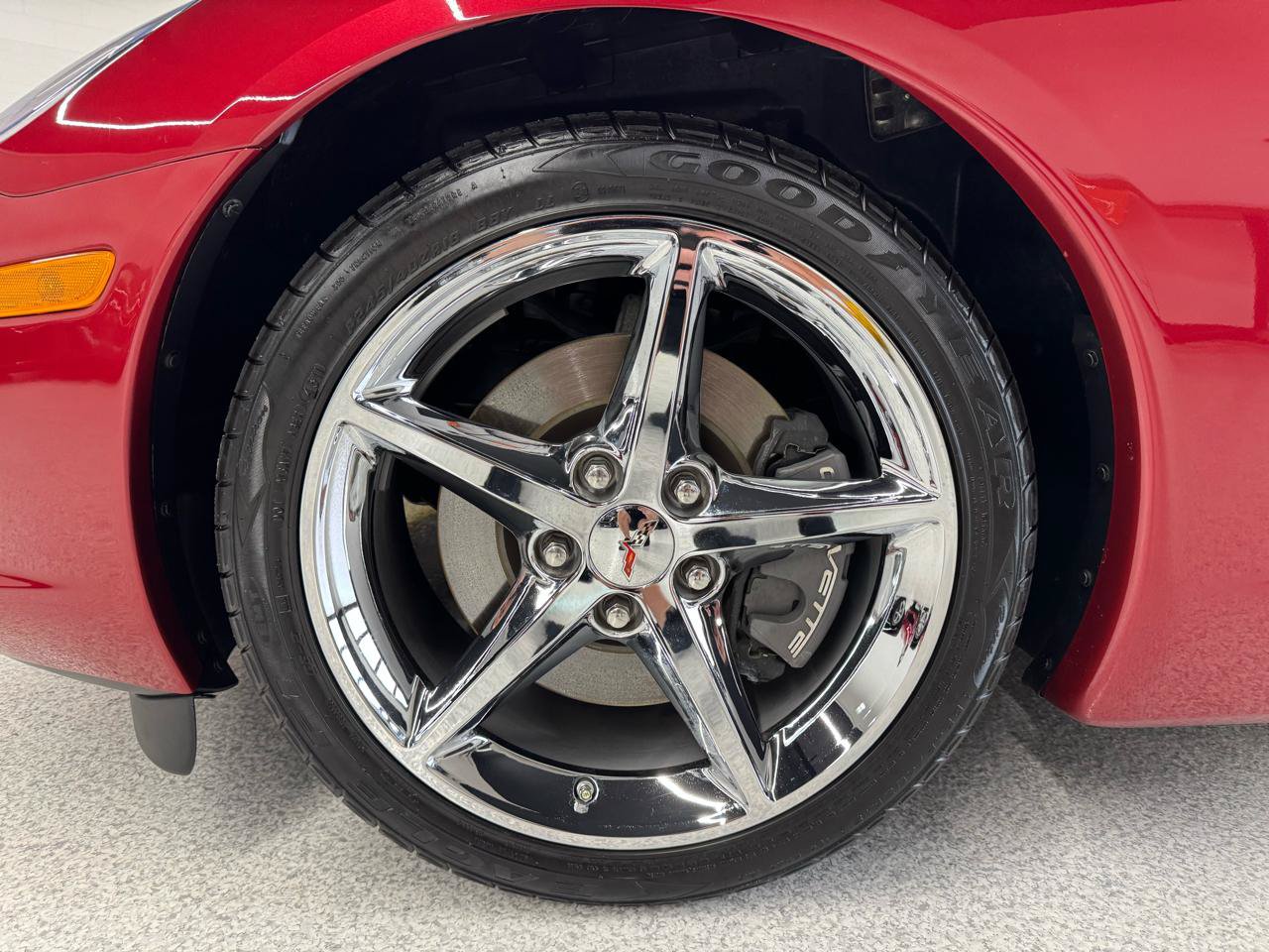 Used 2012 Chevrolet Corvette Coupe w/ 2LT Preferred Equipment Group RWD image 28