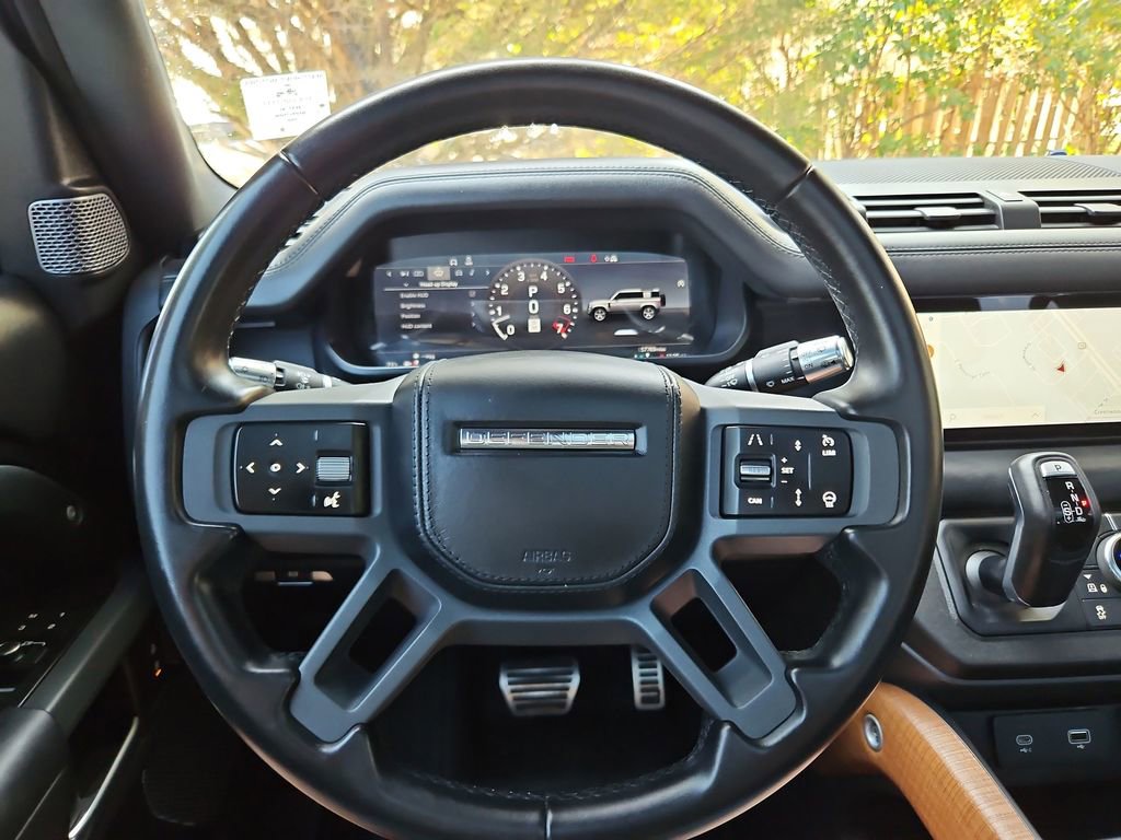 Used 2021 Land Rover Defender 110 X image 10