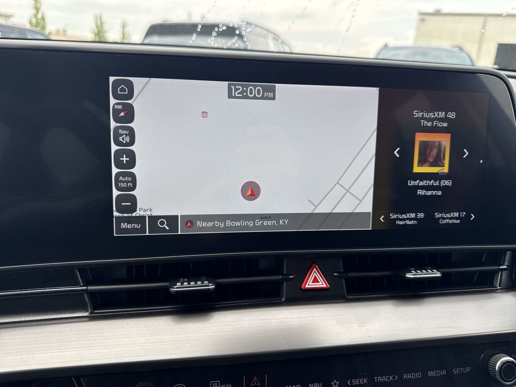 Used 2025 Kia Sportage EX FWD image 18