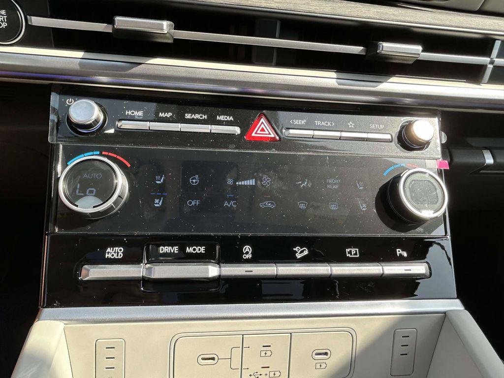 New 2027 Hyundai Santa Fe Limited FWD image 47