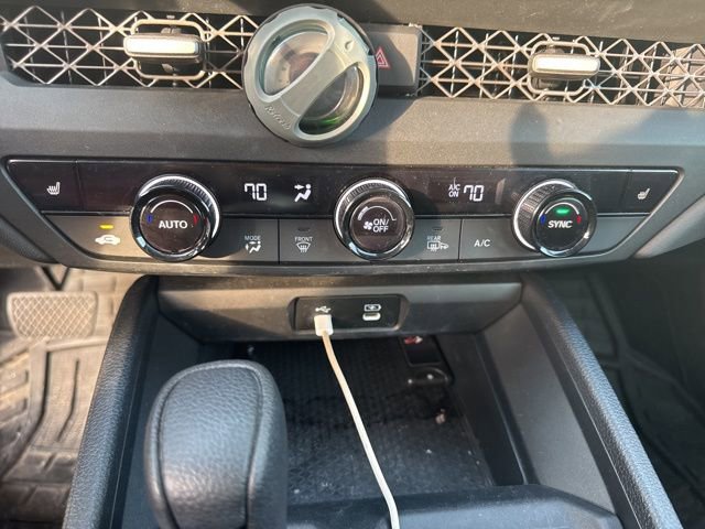 Used 2023 Honda Accord EX image 12