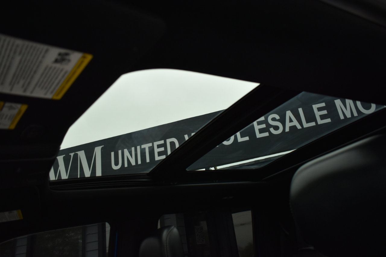 Used 2019 Ford F150 Lariat w/ Equipment Group 502A Luxury image 45