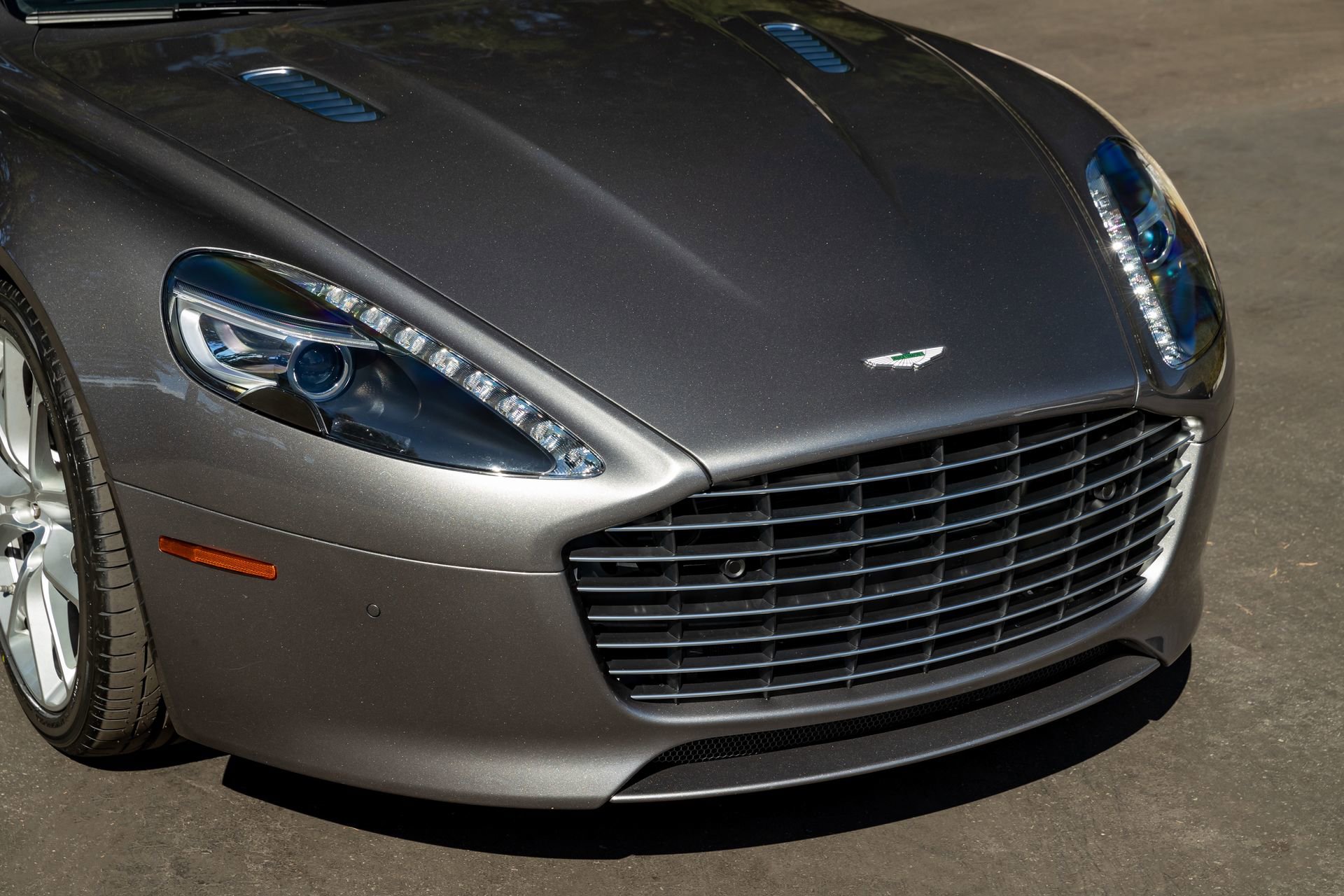 Used 2015 Aston Martin Rapide S RWD image 9